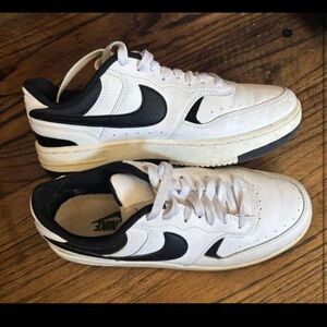 Nike White and Black Sneakers Classic Dunk Low